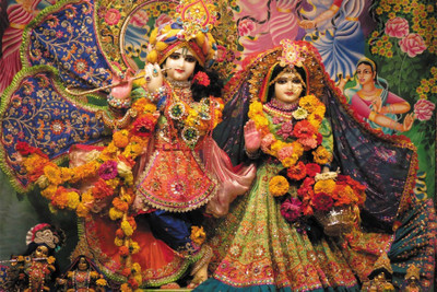 

Akhuratha Wall Poster radha-krishna-vrindavan-bk- Paper Print(12 inch X 18 inch, Rolled)