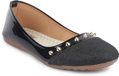 

London Steps Women Black Bellies
