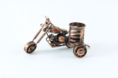 

Modish 1 Compartments Copper Pen Stand(Copper)