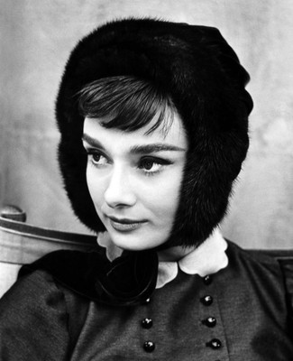 

Aabhaas Wall Poster Audrey Hepburn Paper Print(12 inch X 18 inch, Rolled)