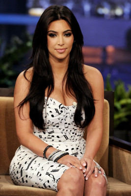 

Wall Poster Kim Kardashian Paper Print(12 inch X 18 inch, Rolled)