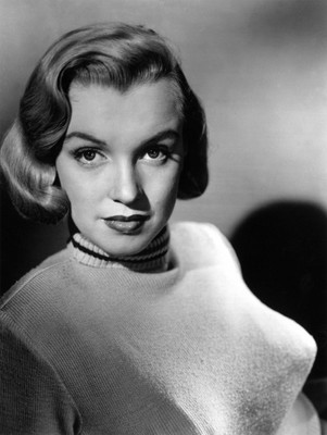 Aabhaas Wall Poster Marilyn Monoroe Paper Print(12 inch X 18 inch, Rolled)
