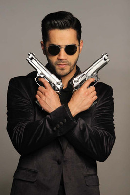 

Aabhaas Wall Poster Varun Dhawan Bollywood Actor Paper Print(12 inch X 18 inch, Rolled)