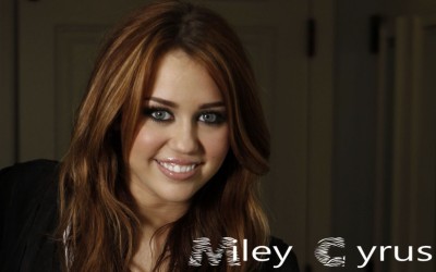 

Wall Poster Miley Cyrus Paper Print(12 inch X 18 inch, Rolled)