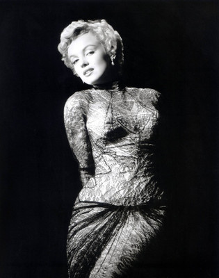 

Aabhaas Wall Poster Marilyn Monoroe Paper Print(12 inch X 18 inch, Rolled)