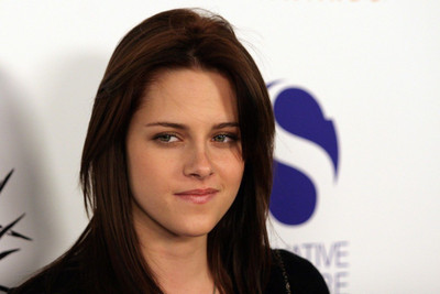 Wall Poster Kristen Stew Paper Print(12 inch X 18 inch, Rolled)