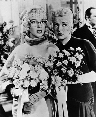 

Wall Poster Marilyn Monoroe Paper Print(12 inch X 18 inch, Rolled)