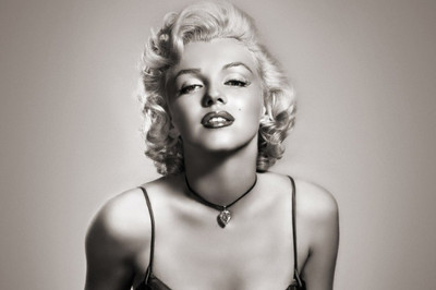

Wall Poster Marilyn Monroe Paper Print(12 inch X 18 inch, Rolled)