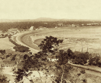 

Aabhaas Wall Poster Panorama Of Chowpatty Beach-Bombay-C. Paper Print(12 inch X 18 inch, Rolled)