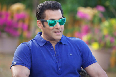 

Wall Poster Salman Khan Bollywood Actor Paper Print(12 inch X 18 inch, Rolled)