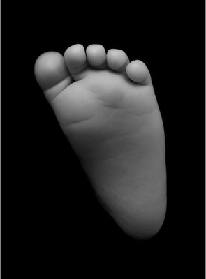 

Aabhaas Wall Poster Tiny Foot Paper Print(12 inch X 18 inch, Rolled)