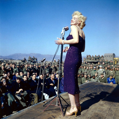 

Wall Poster Marilyn Monoroe Paper Print(12 inch X 18 inch, Rolled)