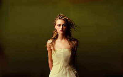 

Akhuratha Designs Wall Poster Keira Knightly Paper Print(12 inch X 18 inch, Rolled)