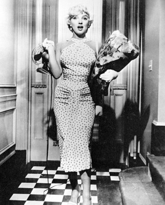 Aabhaas Wall Poster Marilyn Monoroe Paper Print(12 inch X 18 inch, Rolled)