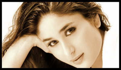 

Wall Poster Bollywood Actress Kareena Paper Print(12 inch X 18 inch, Rolled)