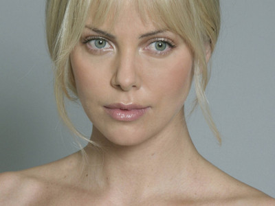 

Aabhaas Wall Poster Charlize Theron Paper Print(12 inch X 18 inch, Rolled)