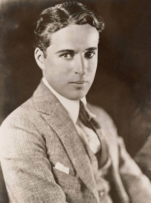 

Aabhaas Wall Poster Charlie Chaplin Paper Print(12 inch X 18 inch, Rolled)