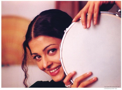 

Wall Poster Aishwarya Rai Smiling - Taal Paper Print(12 inch X 18 inch, Rolled)