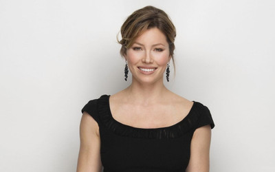 

Akhuratha Designs Wall Poster Jessica Biel Paper Print(12 inch X 18 inch, Rolled)