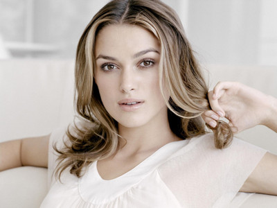 

Wall Poster Keira Knightly Paper Print(12 inch X 18 inch, Rolled)