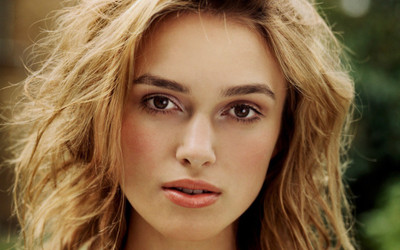 

Akhuratha Designs Wall Poster Keira Knightly Paper Print(12 inch X 18 inch, Rolled)