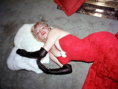 

Wall Poster Marilyn Monoroe Paper Print(12 inch X 18 inch, Rolled)