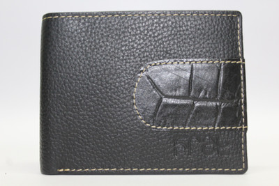 

frat Men Black Genuine Leather Wallet(6 Card Slots)