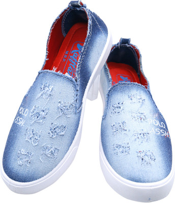 

footstair Slip On Sneakers For Men(Blue, White, White blue