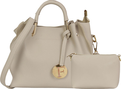 

Le Cuero Women Casual Beige PU Hand-held Bag