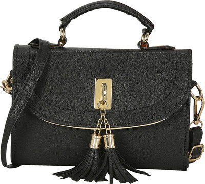 

Le Cuero Women Casual Black PU Sling Bag