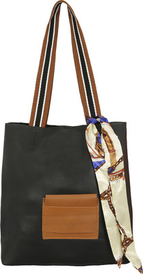 

Le Cuero Women Casual Black PU Tote