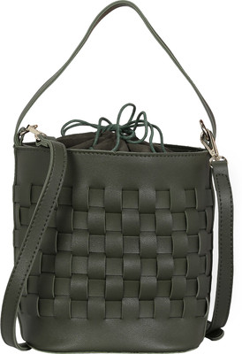 

Le Cuero Women Casual Green PU Hand-held Bag