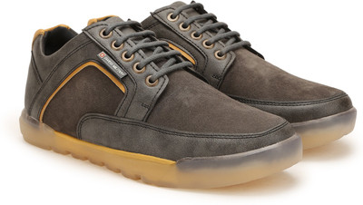 

Newport Casuals For Men(Brown