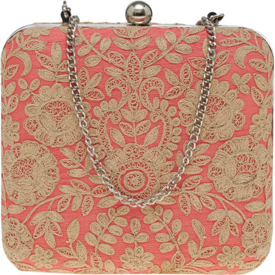 

Tarusa Casual Pink Clutch