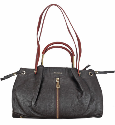 

ADAMIS Hand-held Bag(Brown)