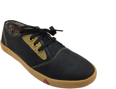 

buymore london Casuals For Men(Black, Balck