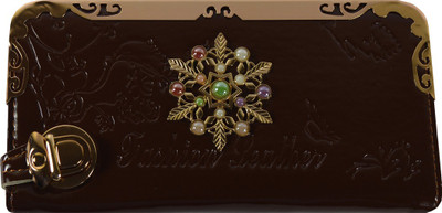 

Glitters Online Casual Brown Clutch