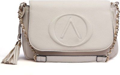 

Amado Shoulder Bag(White)