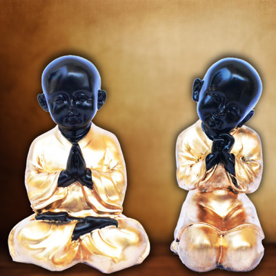 

iHandikart Thinking and Meditating Baby Monk Buddha Decorative Showpiece - 10 cm(Microfibre, Black, Gold)