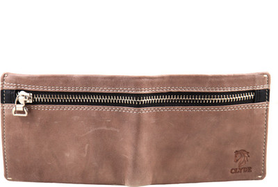 

CLYDE Men Grey Genuine Leather Wallet(8 Card Slots)