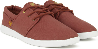 

DC HAVEN M Sneakers For Men(Maroon, Brown