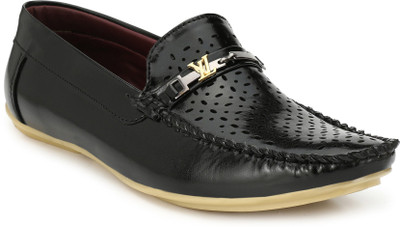 

Fentacia Textured Loafers For Men(Black