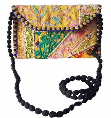 

GIPPY TRENDZ Girls Casual Multicolor Cotton Sling Bag