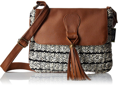 

Kanvas Katha KKSNJQ014 Sling Bag(Multicolor, 5)