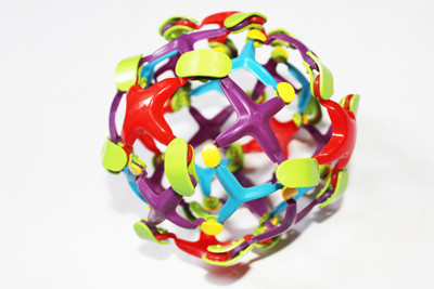 

Wonder Star Multicolored Twist Sphere Ball(Multicolor)