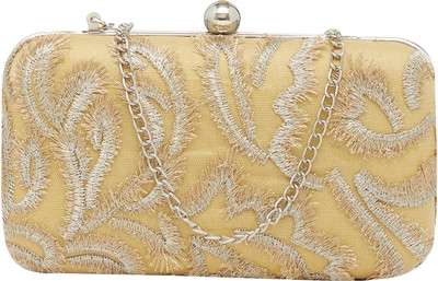 

Tarusa Casual Gold Clutch