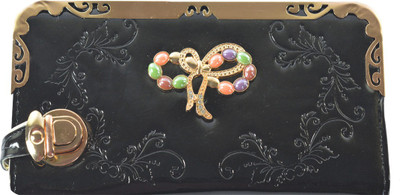 

Glitters Online Casual Black Clutch