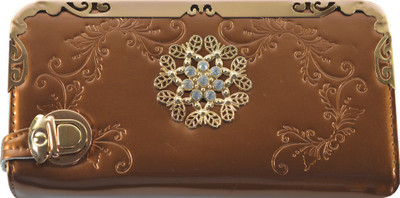 

Glitters Online Casual Brown Clutch