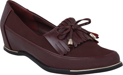 

KEG KEG Women's Lifestyle Maroon Casual Shoes Casuals For Women(Maroon