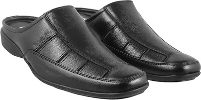 

Mochi Men Black Casual